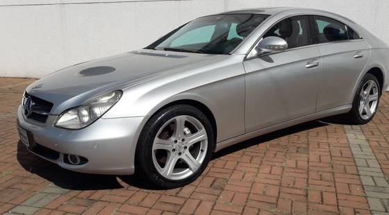 MERCEDES-BENZ CLS 500 5.0 AVANTGARDE V8 GASOLINA 4P AUTOMÁTICO